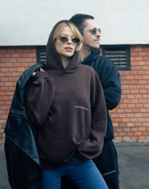 Individual unisex barna basic pulover allsize